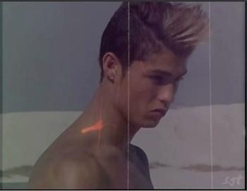 ---{{i love you C.ronaldo}}---7